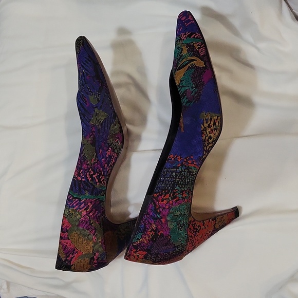 Life Stride Retro Satin Covered Pumps Splatter Shimmery Multicolor Size 11 AA - Picture 8 of 11